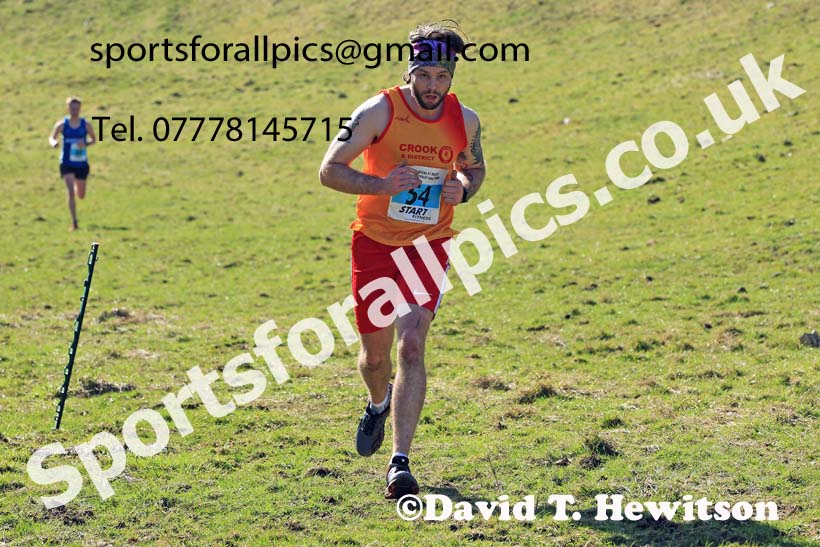 Senior and Masters Mens 2022 North Eastern Cross Country Relays, Farnley Farm, Peterlee.  Photo: David T. Hewitson/Sports for All Pics